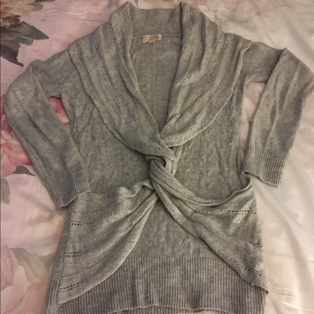 Kaisely sweater